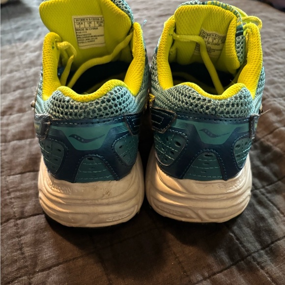 Saucony Grid Oasis 2 Wmns Size 7 Running Shoes - Picture 4 of 7